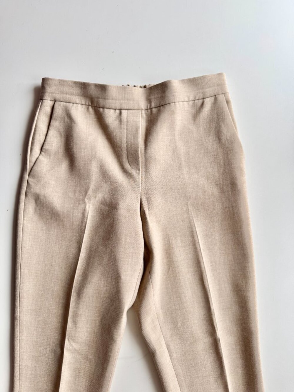 Aritzia BABATON Conan Heather Gold Camel (Re)Essential Trousers Pants, Size 8 - Picture 3 of 13